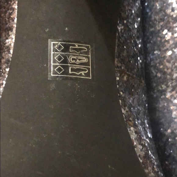 MICHAEL Michale Kors Silver Sparkle Heels - Picture 5 of 6